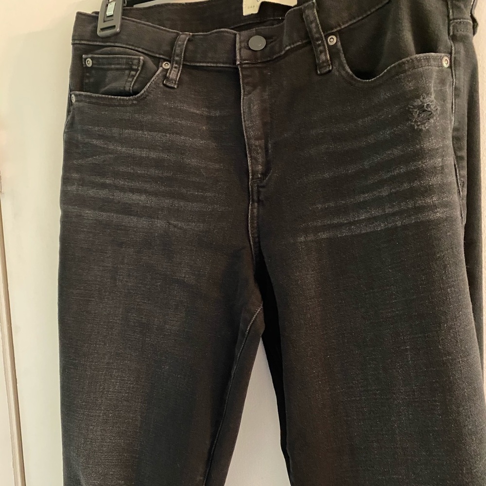 GAP 32 tall true skinny distressed jeans